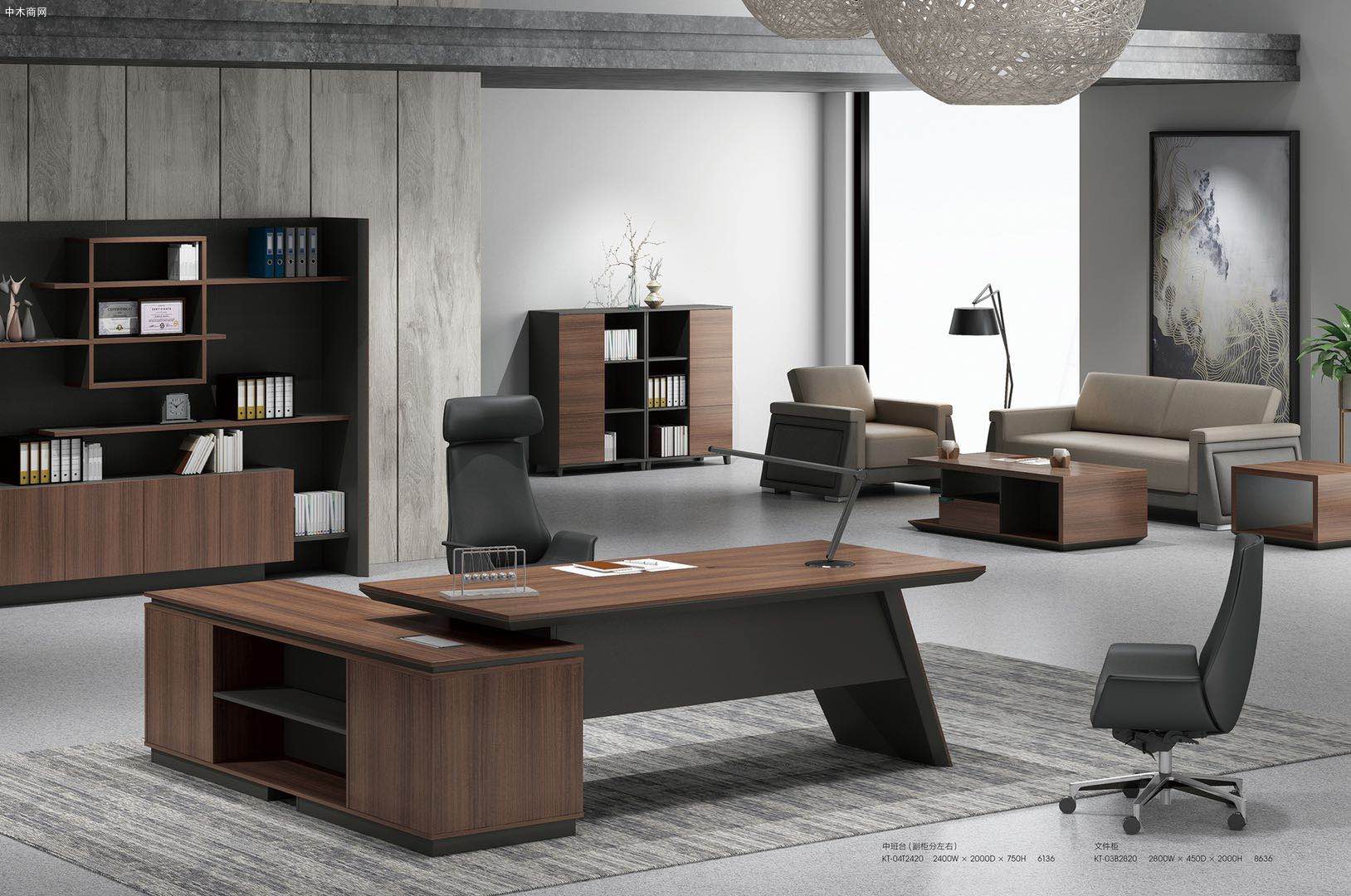 贛州市委書(shū)記率團(tuán)赴國(guó)機(jī)集團(tuán)洽談鋼木家具產(chǎn)業(yè)合作 共謀區(qū)域產(chǎn)業(yè)升級(jí)新篇章